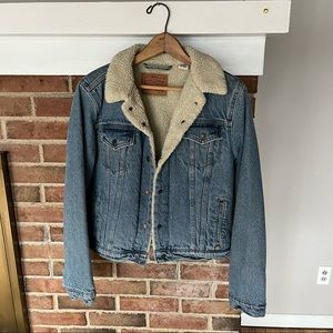 Levi’s Original Sherpa Trucker Jacket